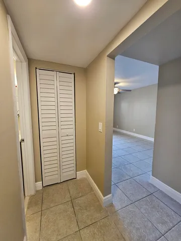 $1,700 | 1200 West Blue Heron Boulevard, Unit 7, Riviera Beach, FL 33404