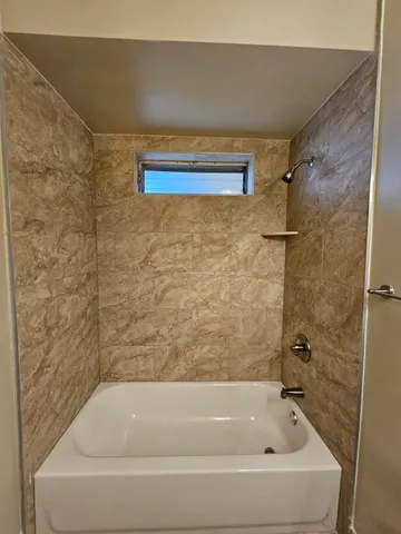 $1,700 | 1200 West Blue Heron Boulevard, Unit 7, Riviera Beach, FL 33404