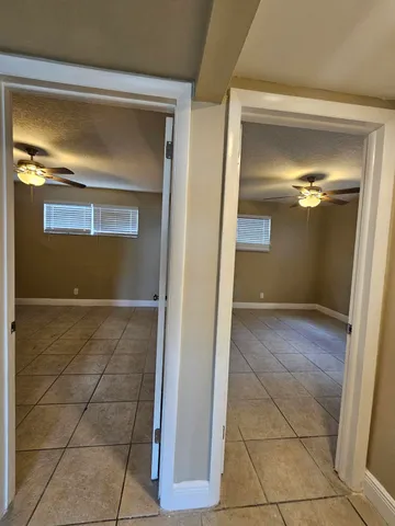 $1,700 | 1200 West Blue Heron Boulevard, Unit 7, Riviera Beach, FL 33404