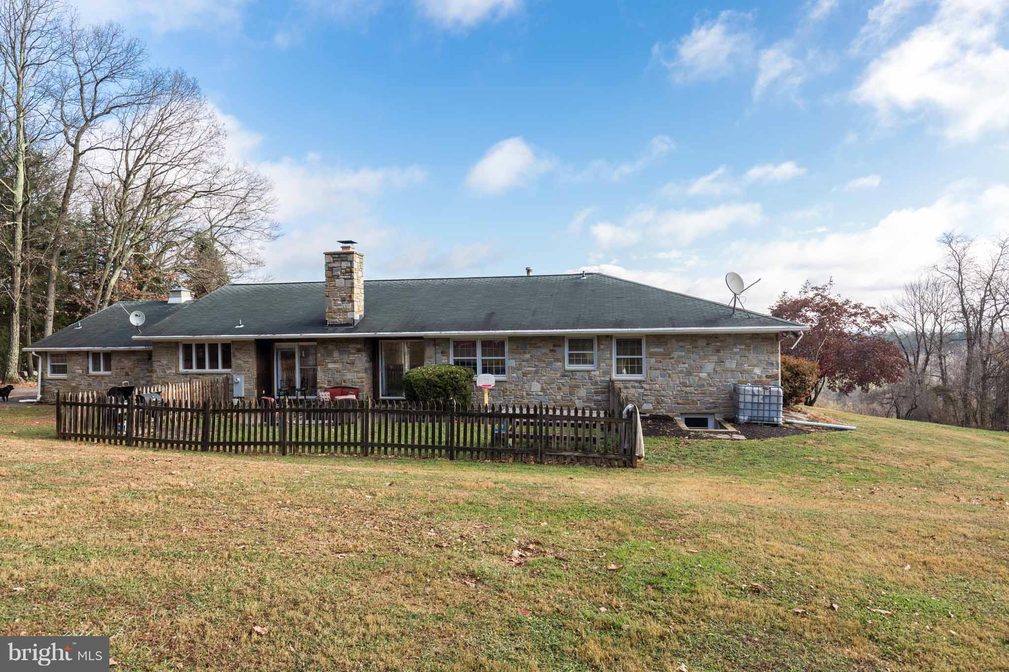 19414 Resh Mill Road Hampstead, MD 21074 - Photo 24 of 25 front view of a house with a yard