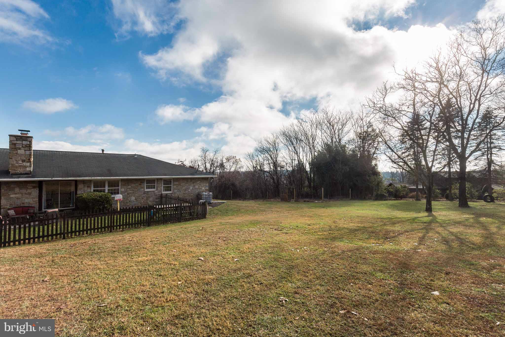 19414 Resh Mill Road Hampstead, MD 21074 - Photo 25 of 25 a view of a yard