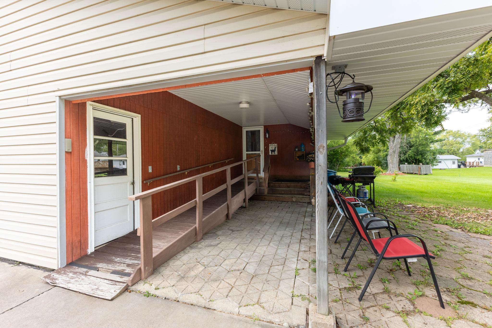 642 East 6th Street Owen, WI 54460 - Photo 20 of 26