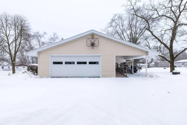 $225,000 | 642 East 6th Street, Owen, WI 54460