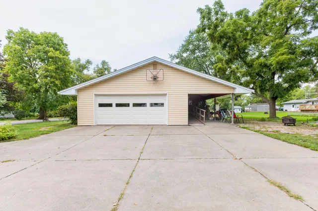 $237,000 | 642 East 6th Street, Owen, WI 54460