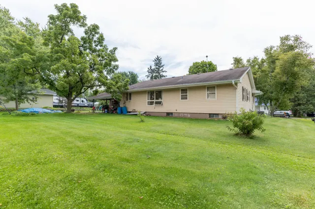 $237,000 | 642 East 6th Street, Owen, WI 54460