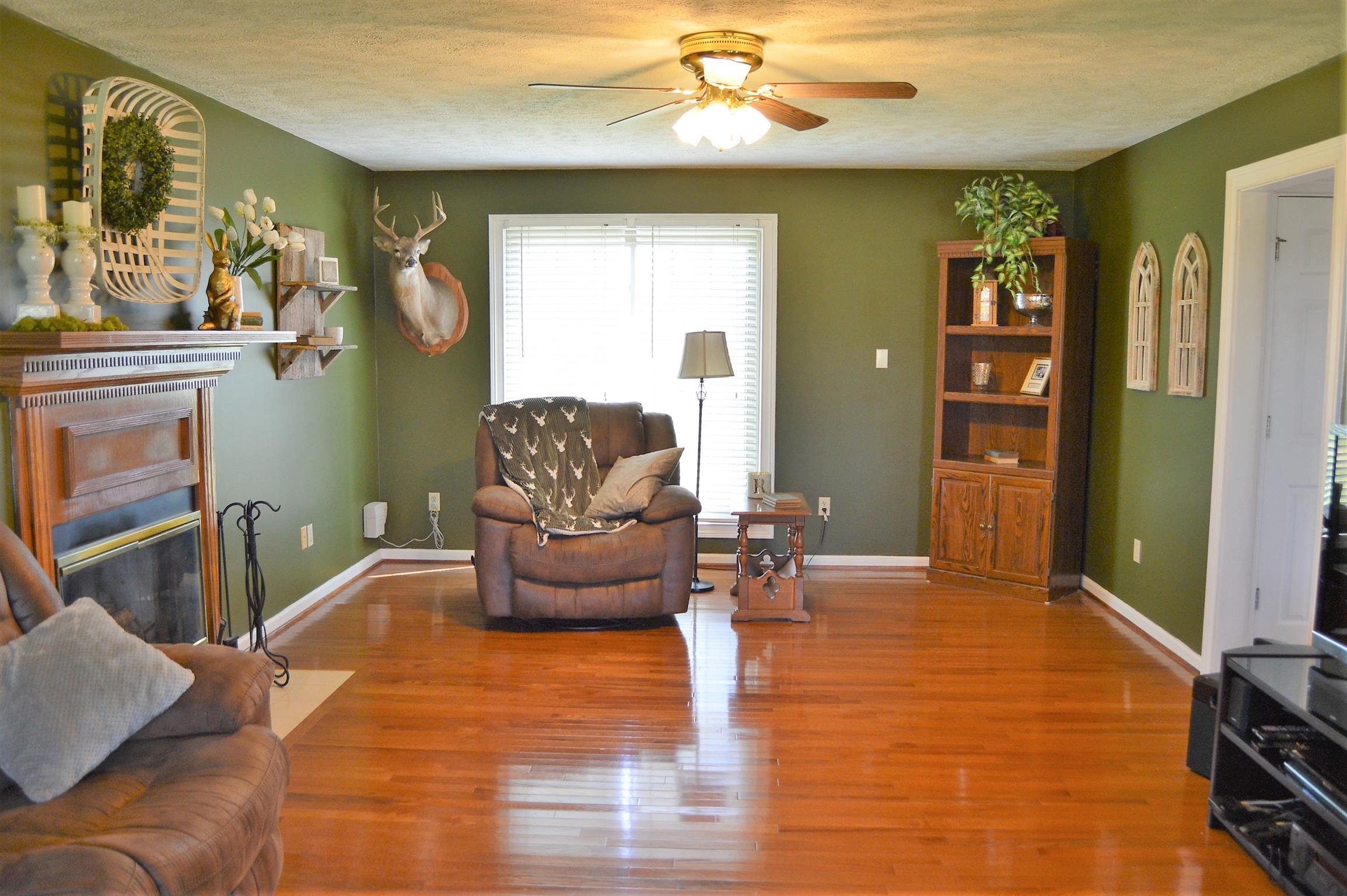4301 Smiley Road Chapel Hill, TN 37034 - Photo 10 of 30 Gallery Image 10
