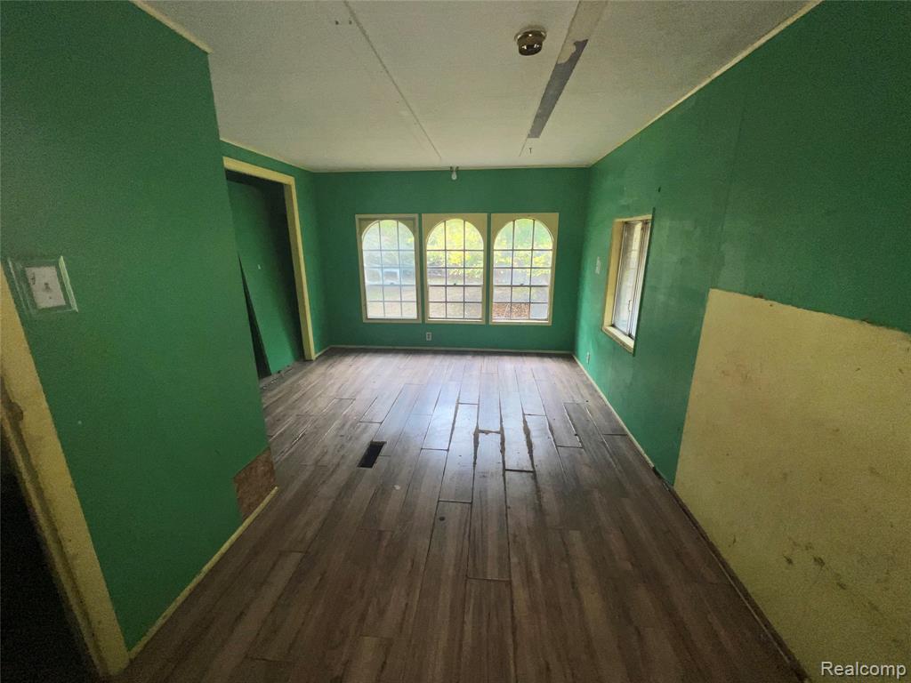 2988 West Snover Road Mayville, MI 48744 - Photo 18 of 21 Gallery Image 18