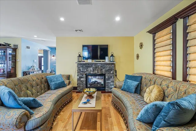 $1,500,000 | 8230 58th Avenue | Maspeth