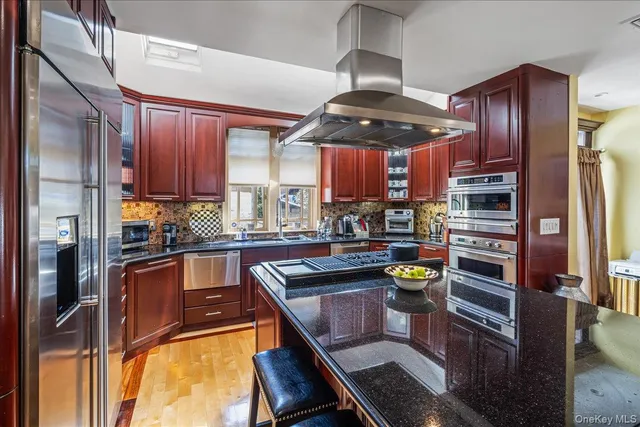 $1,500,000 | 8230 58th Avenue | Maspeth