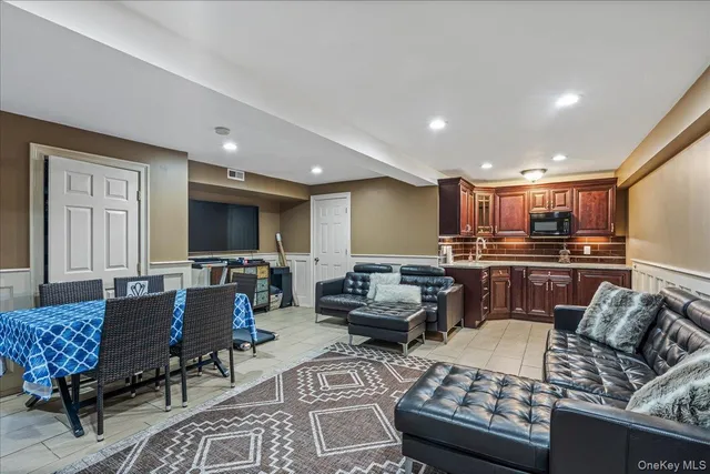 $1,500,000 | 8230 58th Avenue | Maspeth