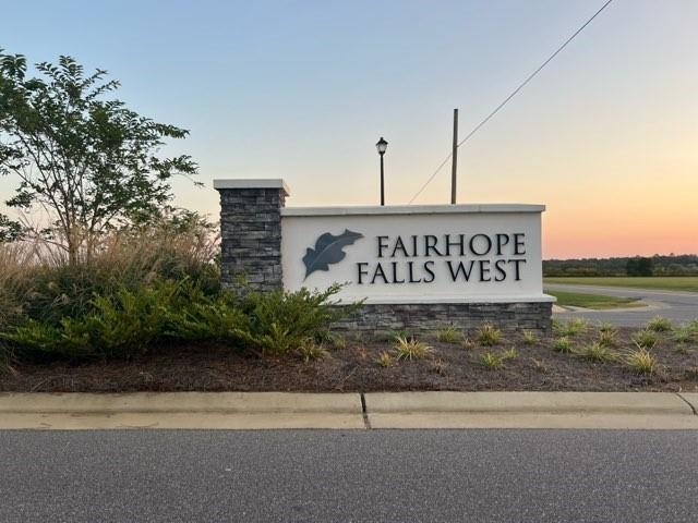 12842 Grand Rpds Road Fairhope, AL 36532 - Photo 2 of 29 Community