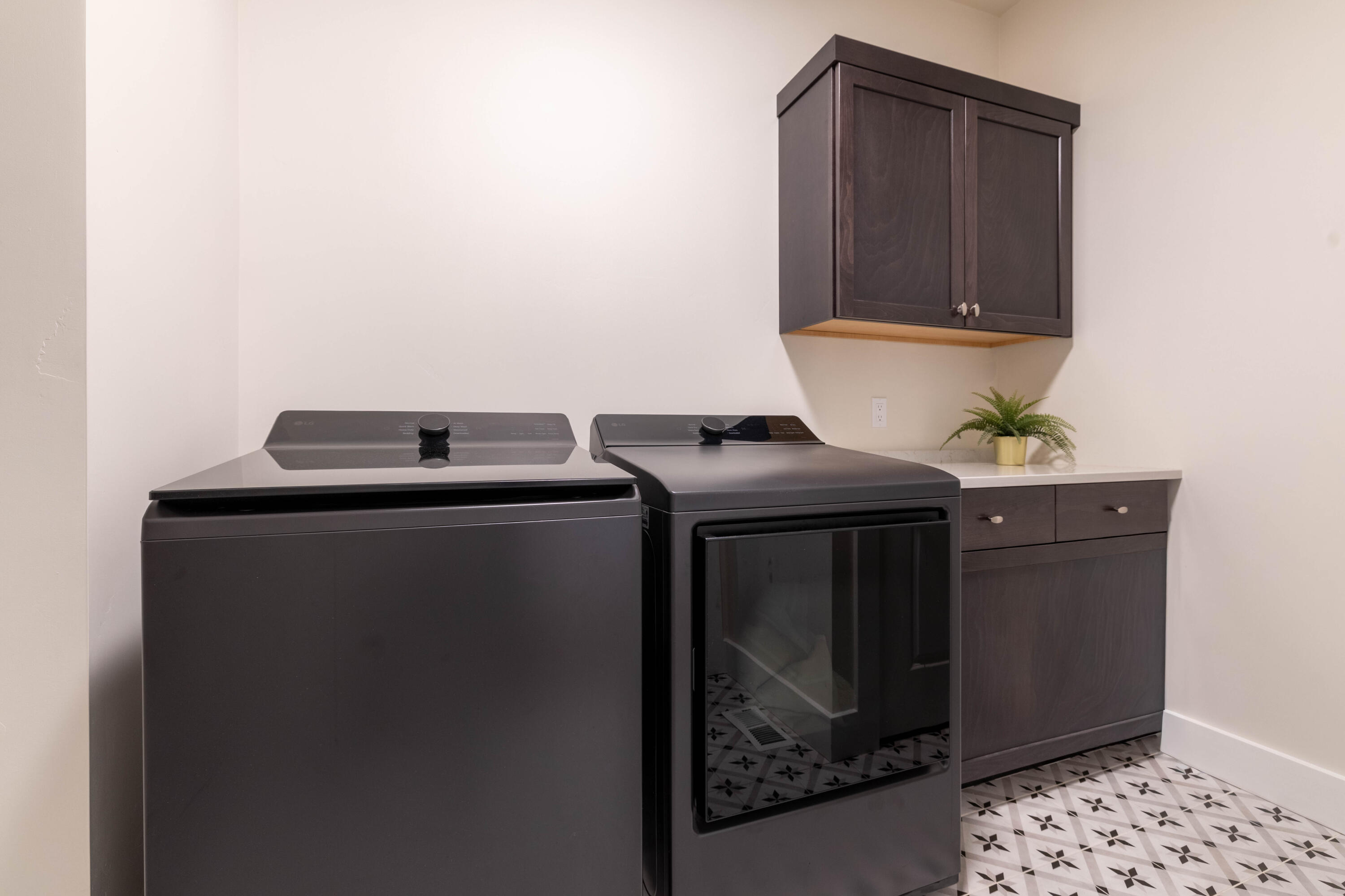 155 Cowcatcher Loop Bellevue, ID 83313 - Photo 28 of 35 Laundry