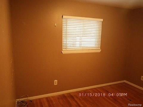 2650 East Wardlow Road Highland, MI 48356 - Photo 10 of 15 bed2.JPG