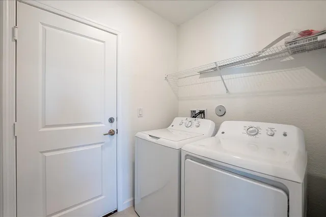 $2,900 | 11161 Fernbrook Drive, Port St. Lucie, FL 34987