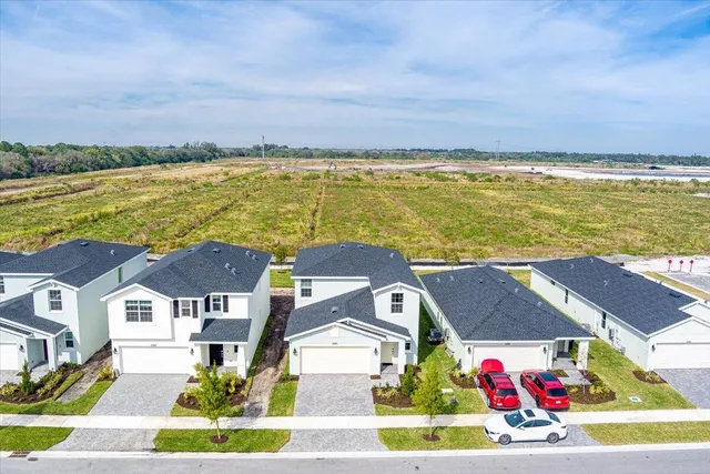 $2,900 | 11161 Fernbrook Drive, Port St. Lucie, FL 34987