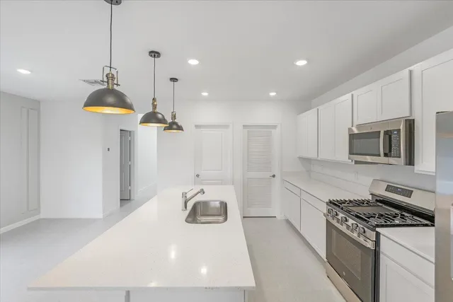 $2,900 | 11161 Fernbrook Drive, Port St. Lucie, FL 34987