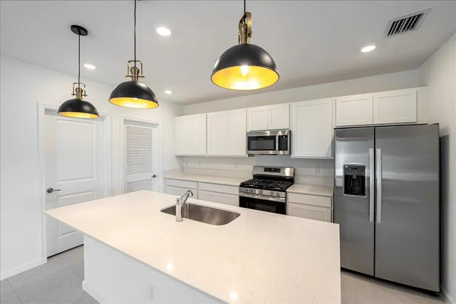 $2,900 | 11161 Fernbrook Drive, Port St. Lucie, FL 34987