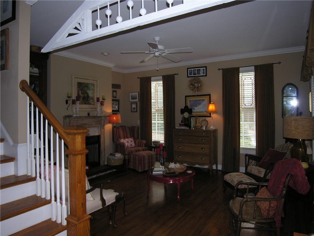 206 Village Way Pendleton, SC 29670 - Photo 9 of 46