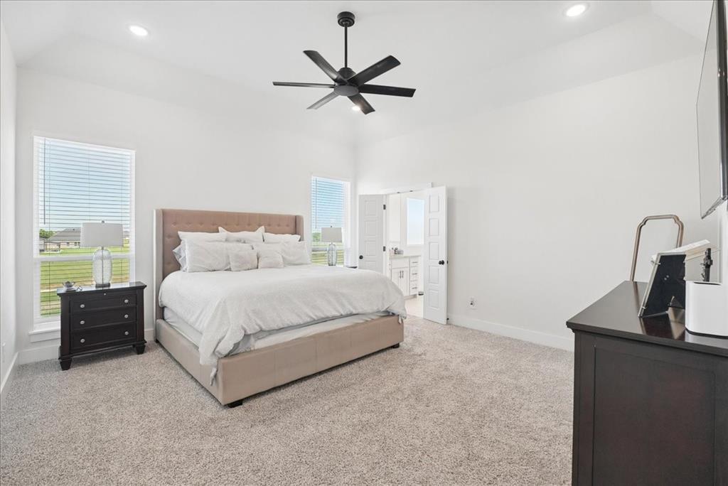 3008 Westfork Way Springtown, TX 76082 - Photo 17 of 36