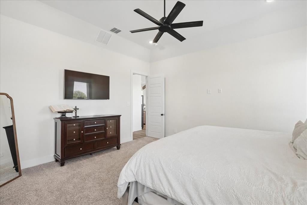 3008 Westfork Way Springtown, TX 76082 - Photo 18 of 36