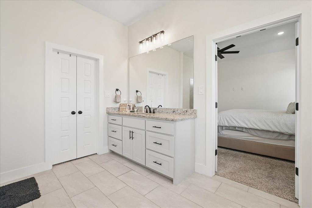 3008 Westfork Way Springtown, TX 76082 - Photo 20 of 36