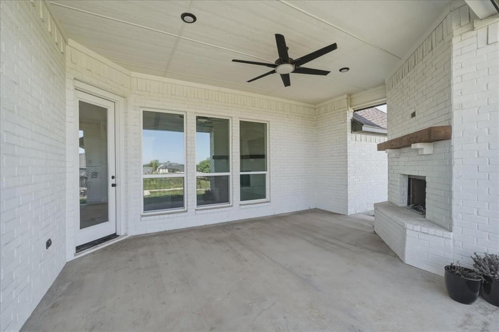 3008 Westfork Way Springtown, TX 76082 - Photo 29 of 36