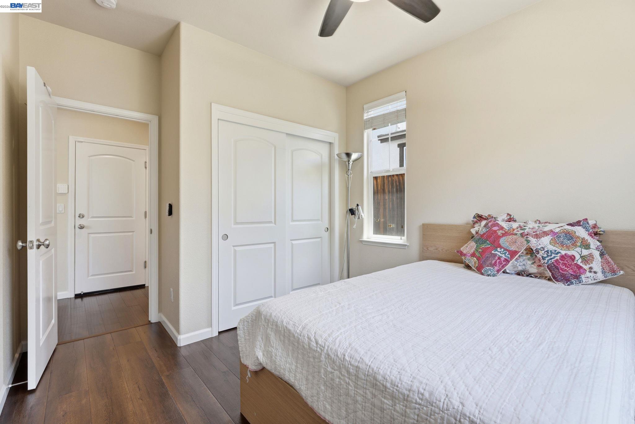 5029 Queensbury Way San Ramon, CA 94582 - Photo 23 of 58 a bedroom with a bed and a view of bathroom