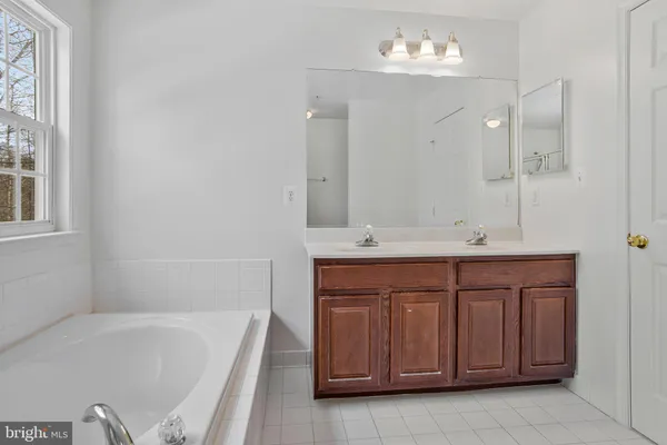 $575,000 | 7446 Tottenham Drive, White Plains, MD 20695