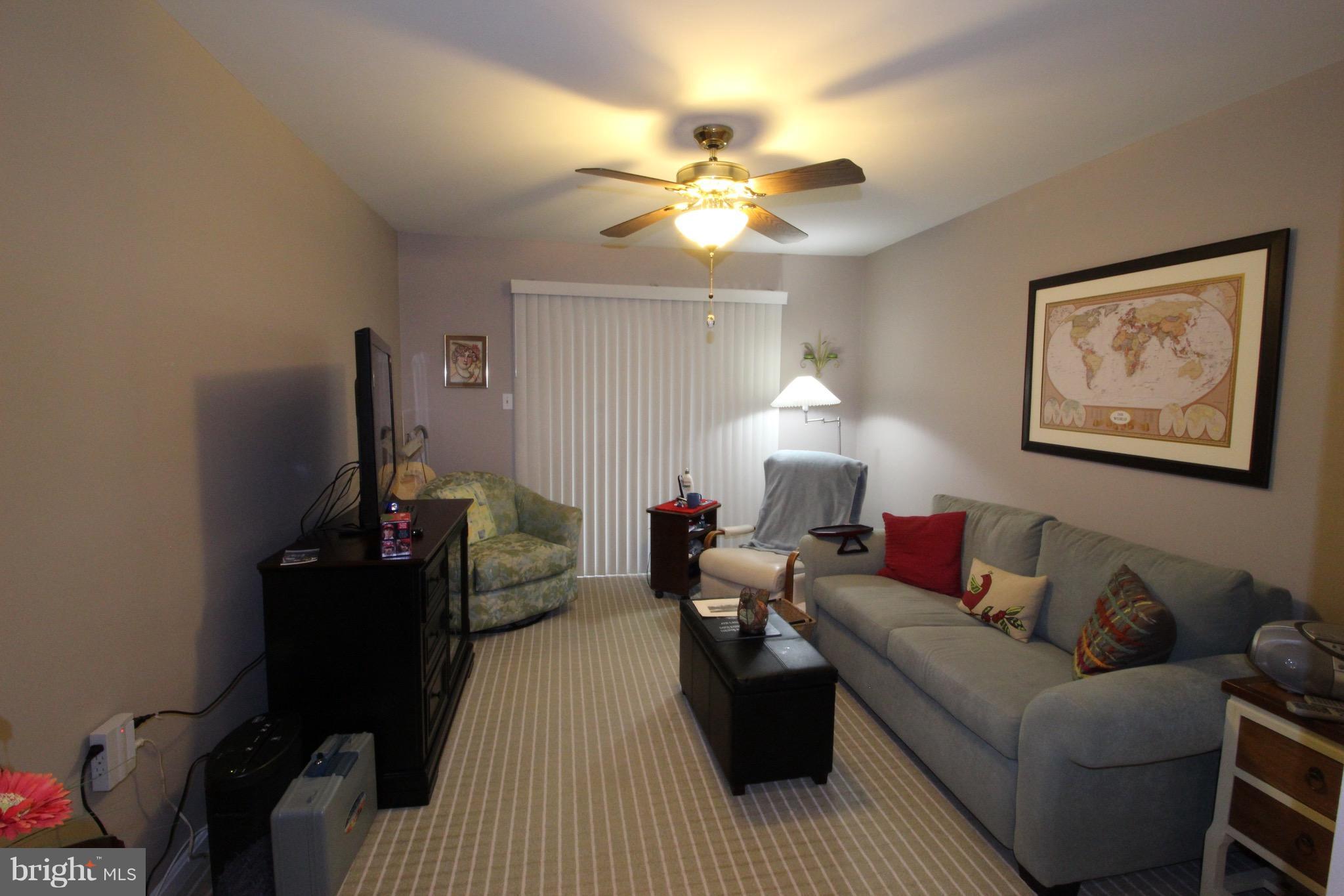 935 Riversedge Circle Annapolis, MD 21401 - Photo 16 of 20 2nd Master Bedroom currently used as a den
