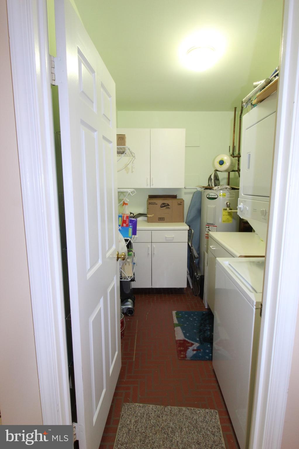 935 Riversedge Circle Annapolis, MD 21401 - Photo 10 of 20 Separate Laundry/Utility room