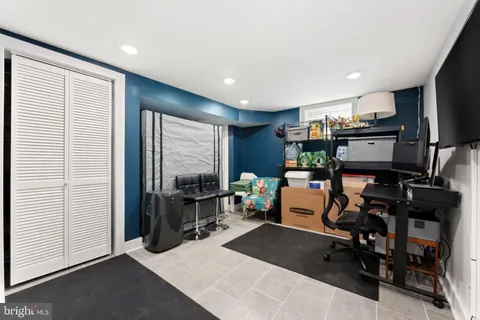 $489,000 | 132 Shurs Lane, Philadelphia, PA 19127