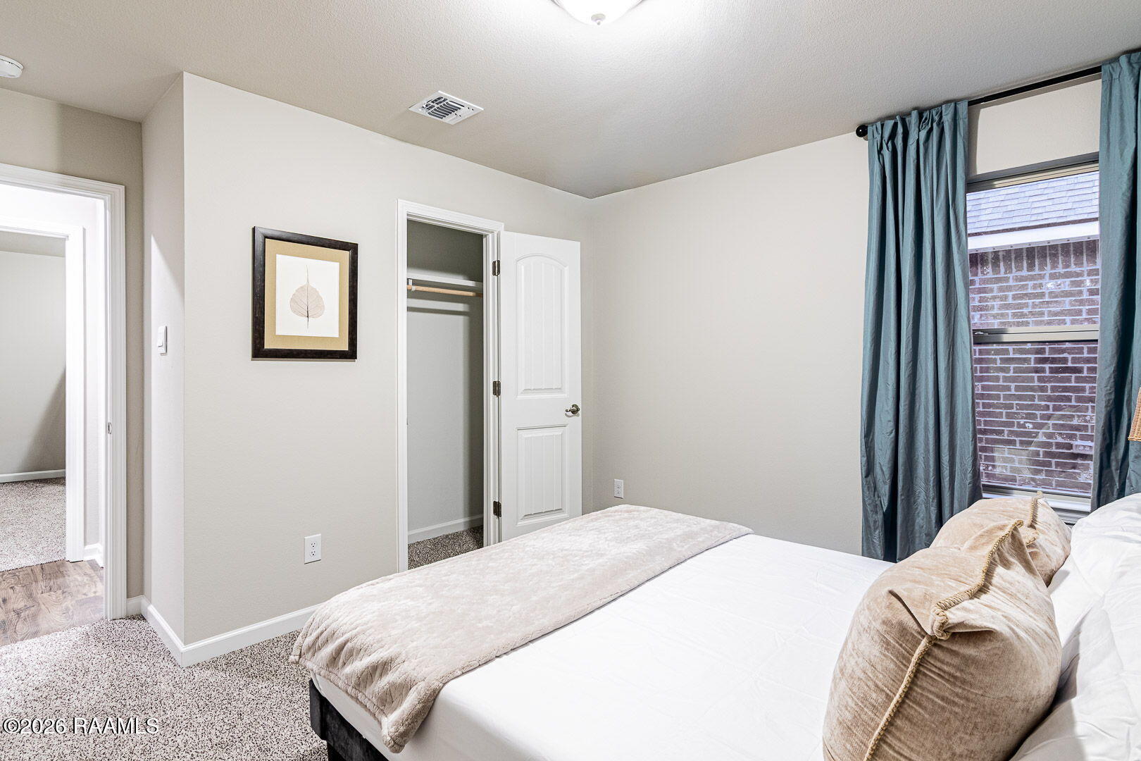 125 Lake Ridge Drive Broussard, LA 70518 - Photo 13 of 34 24-web-or-mls-4Y6A8326-HDR