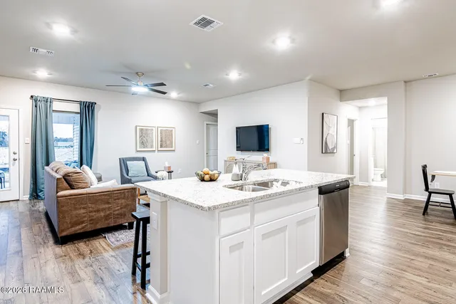 $5,000 | 125 Lake Ridge Drive, Broussard, LA 70518