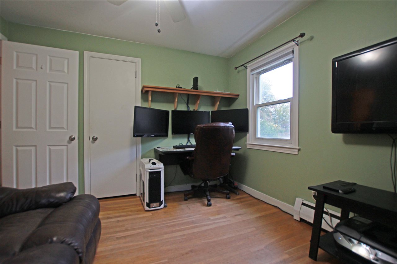 11 Jesse George Road Plaistow, NH 03865 - Photo 14 of 21 Gallery Image 14