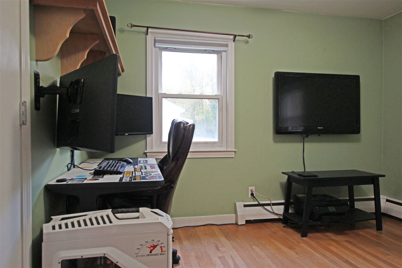 11 Jesse George Road Plaistow, NH 03865 - Photo 15 of 21 Gallery Image 15