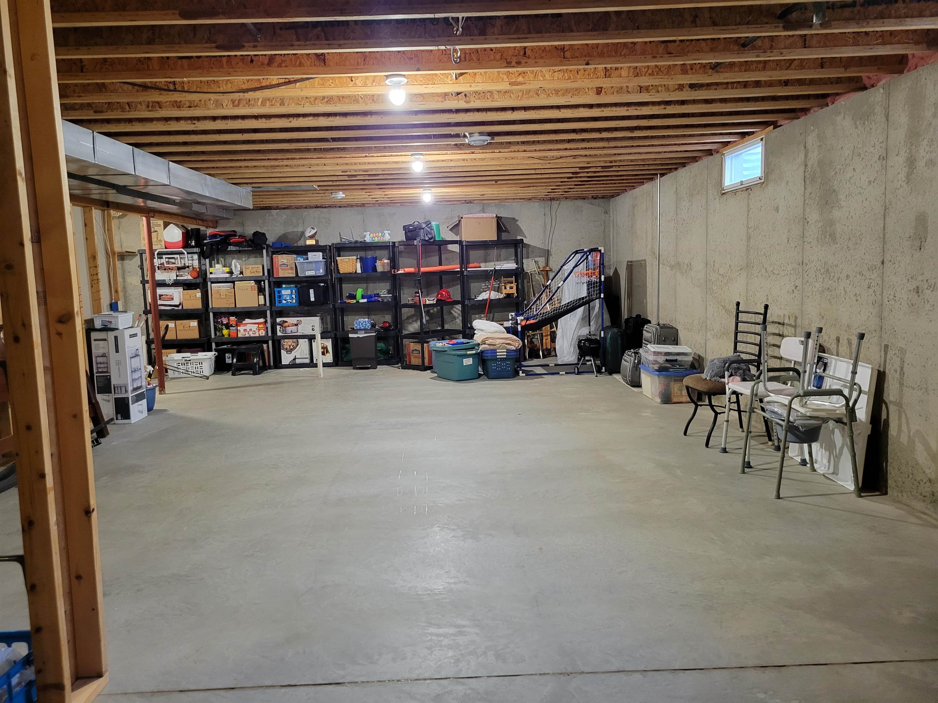2255 Yorktown Road Dubuque, IA 52002 - Photo 39 of 42 Gallery Image 39