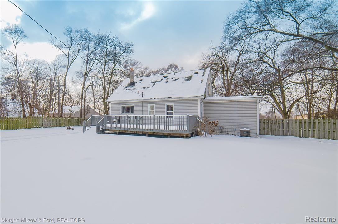 47050 Greenview Road Utica, MI 48317 - Photo 42 of 44 47050 Greenview-43.jpg