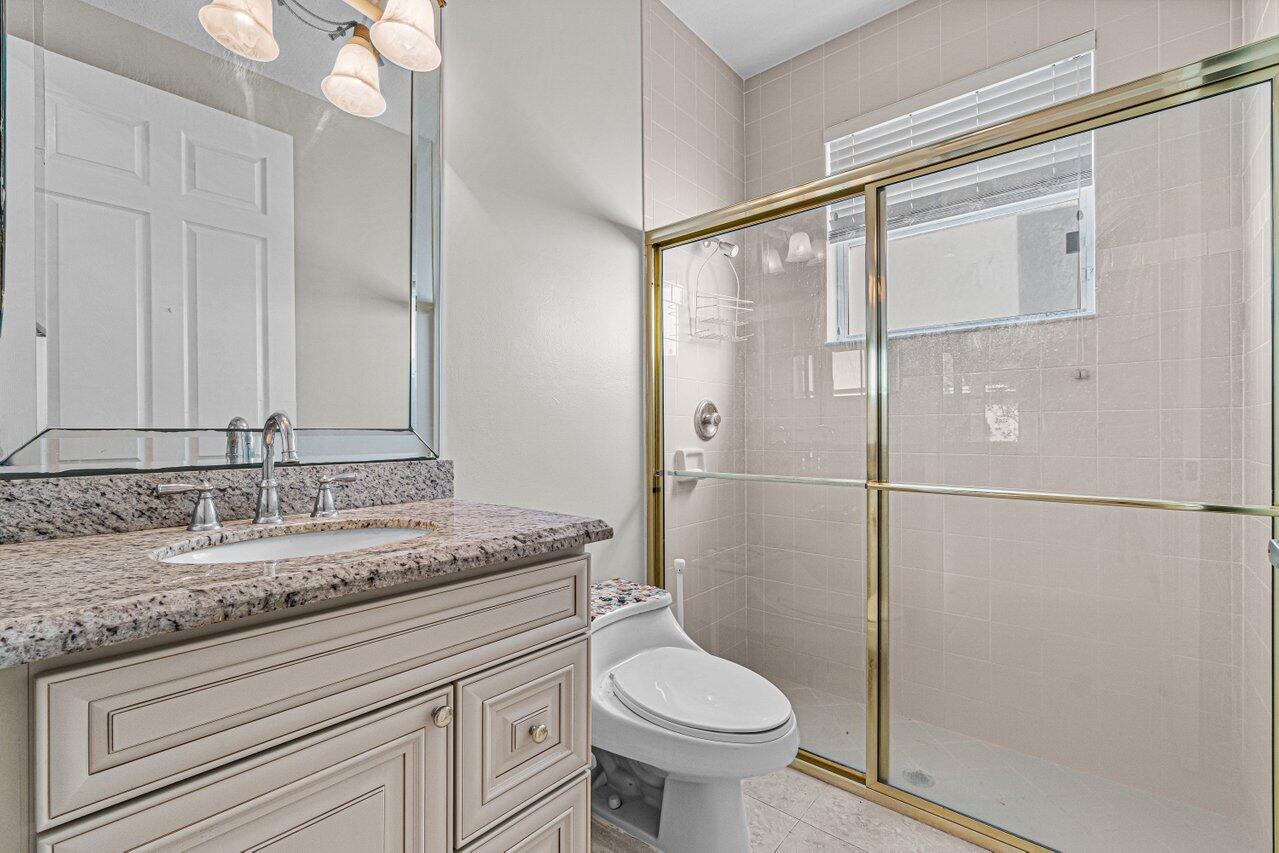 7481 Falls Road West Boynton Beach, FL 33437 - Photo 26 of 33 Second Bathroom