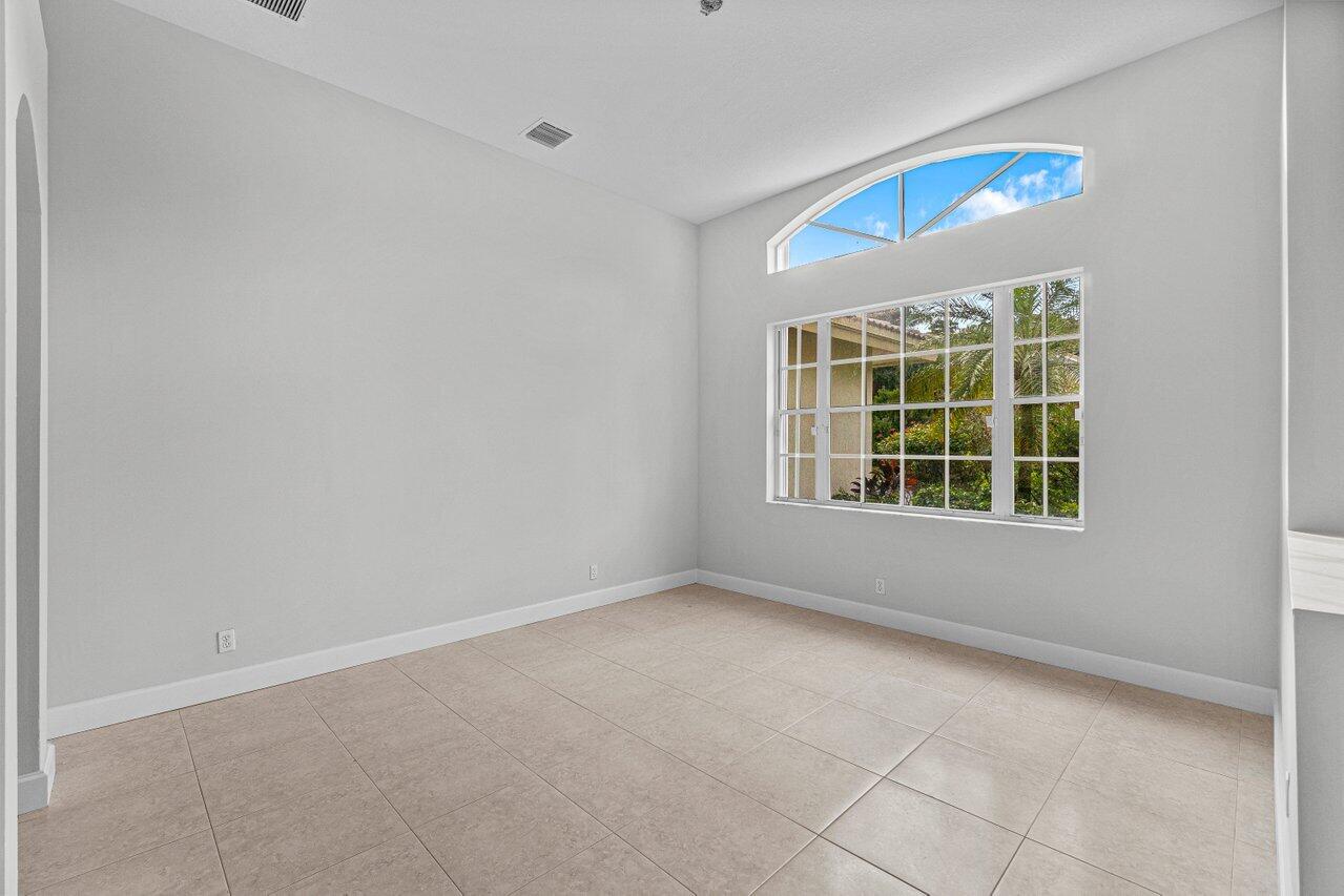 7481 Falls Road West Boynton Beach, FL 33437 - Photo 10 of 33 Dining Room