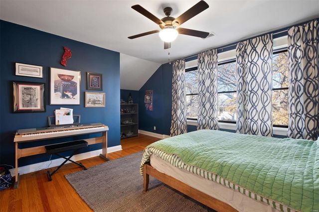 $675,000 | 7330 Flora Avenue, St. Louis, MO 63143