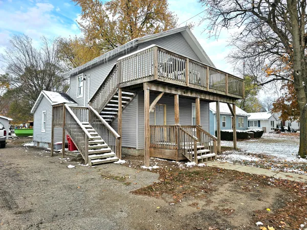 $270,000 | 505 East Chicago Road, White Pigeon, MI 49099