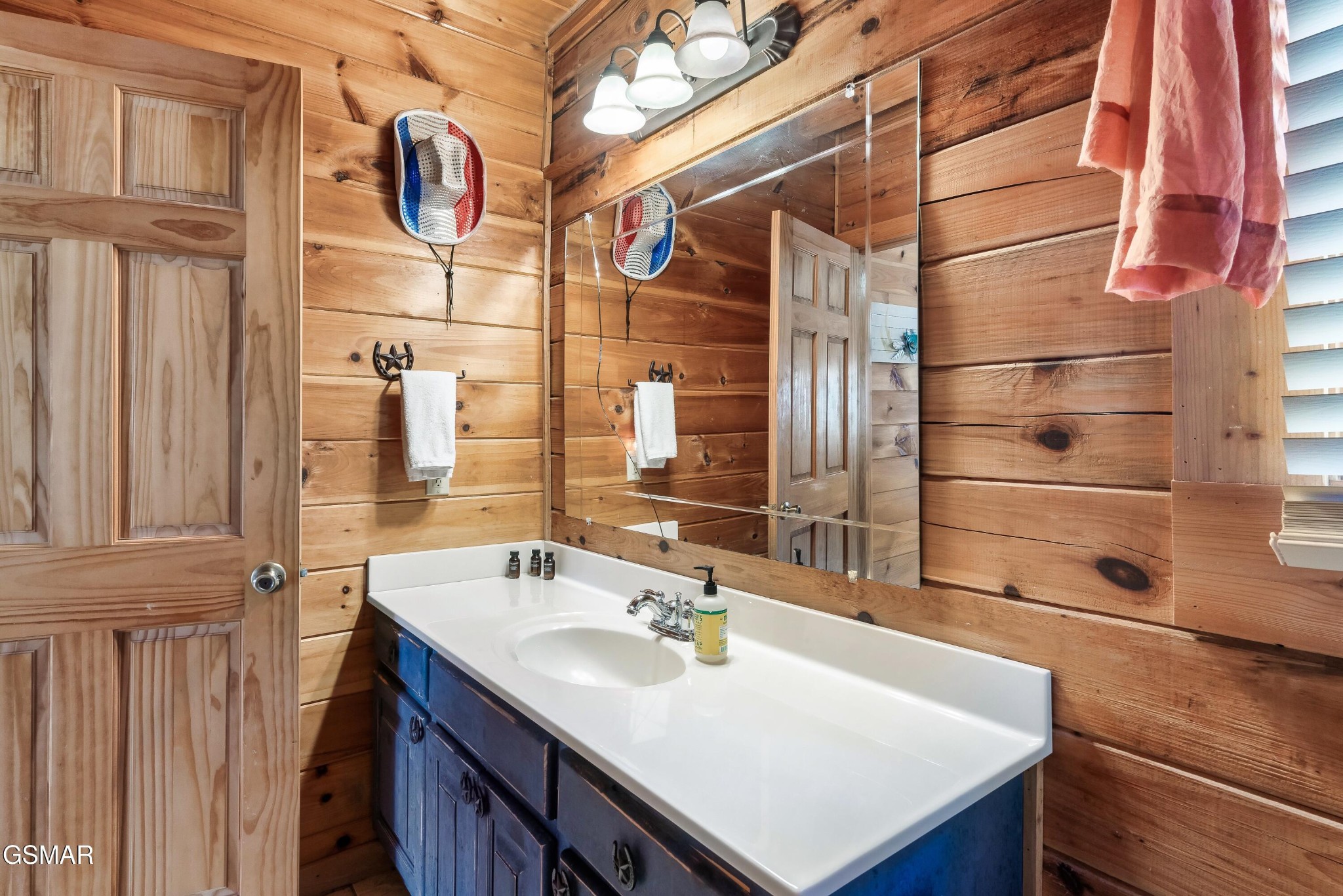 532 Blackberry Ridge Way Pigeon Forge, TN 37863 - Photo 17 of 28 Gallery Image 17