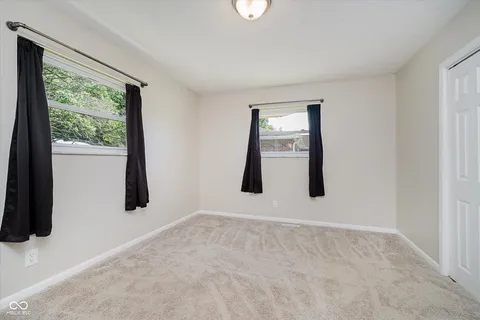 $285,000 | 5221 Moonlight Drive, Indianapolis, IN 46226