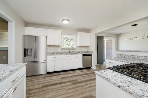 $285,000 | 5221 Moonlight Drive, Indianapolis, IN 46226