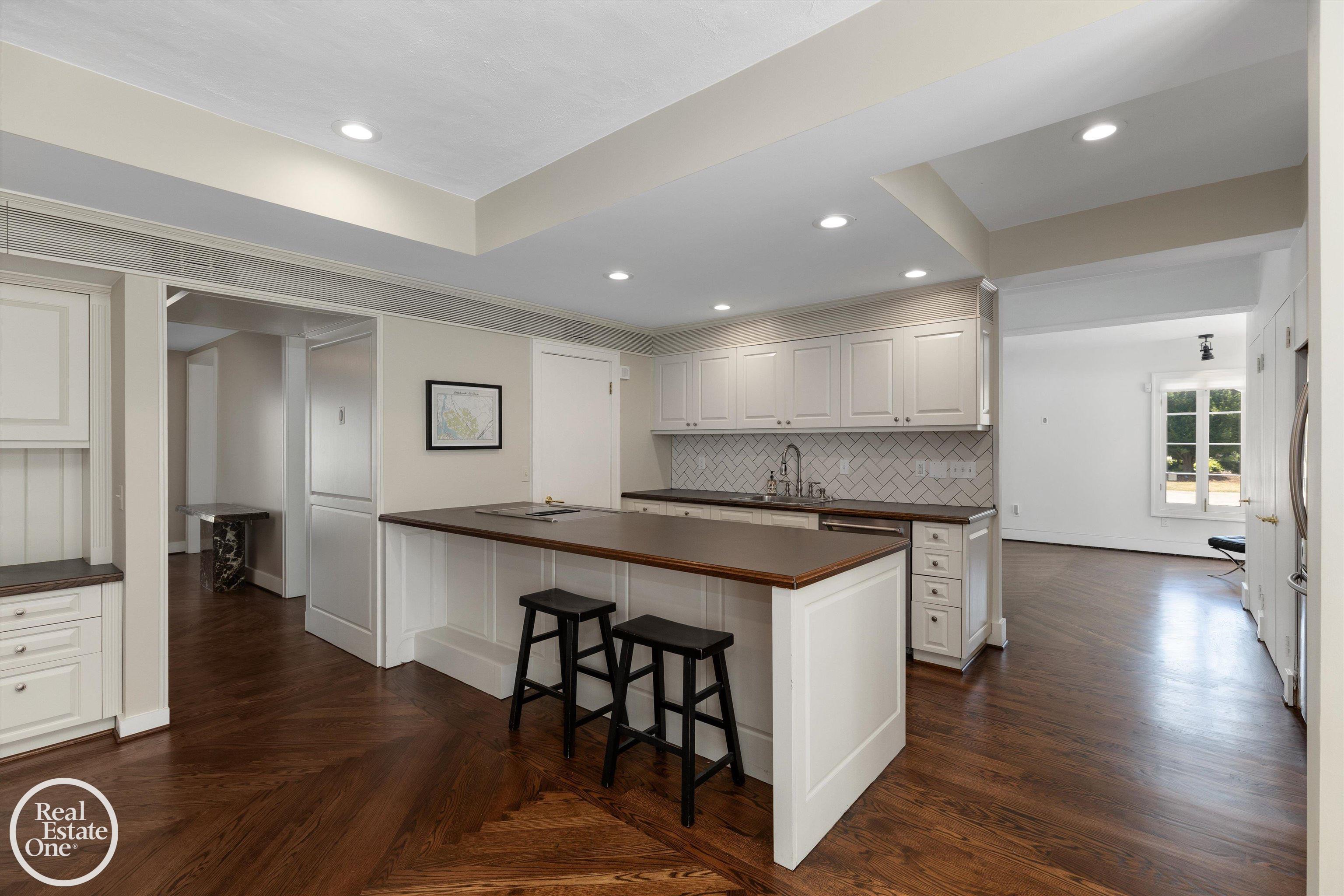 277 Lincoln Road Grosse Pointe, MI 48230 - Photo 16 of 63