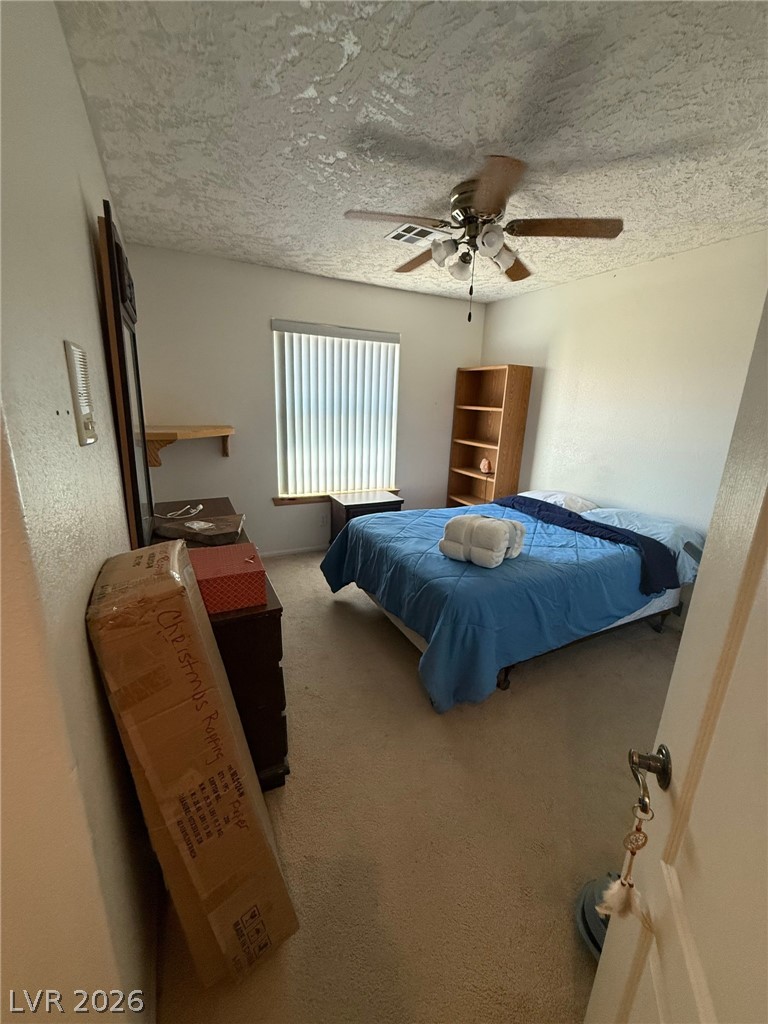 2171 South Blagg Road Pahrump, NV 89048 - Photo 15 of 27 Guest bedroom