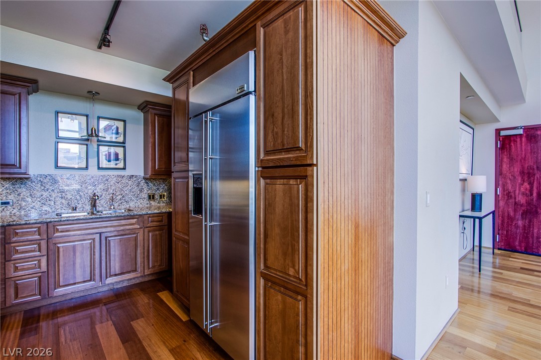 360 East Desert Inn Road, Unit 1008 Las Vegas, NV 89109 - Photo 3 of 66