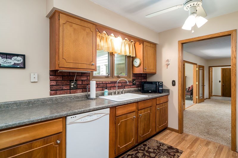 8361 Vicki Road Rockford, IL 61108 - Photo 13 of 35 Gallery Image 13
