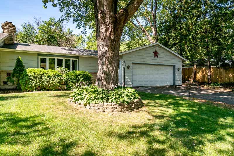 8361 Vicki Road Rockford, IL 61108 - Photo 3 of 35 Gallery Image 3