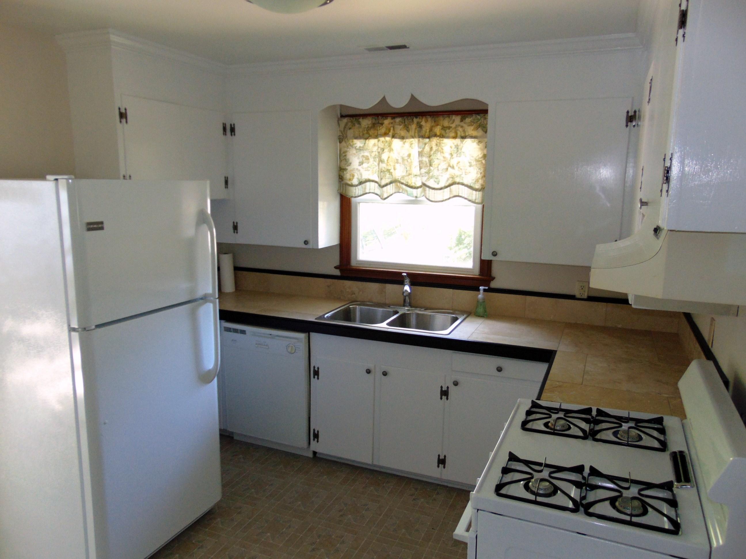 1002 West Recess Road Hanahan, SC 29410 - Photo 3 of 37 UPGRADED KITCHEN